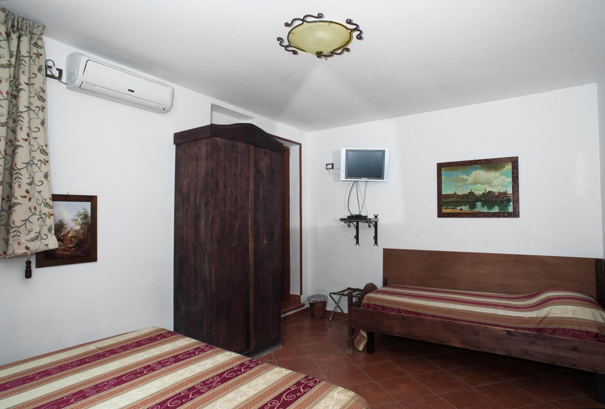 نابولي B&B La Nave الغرفة الصورة